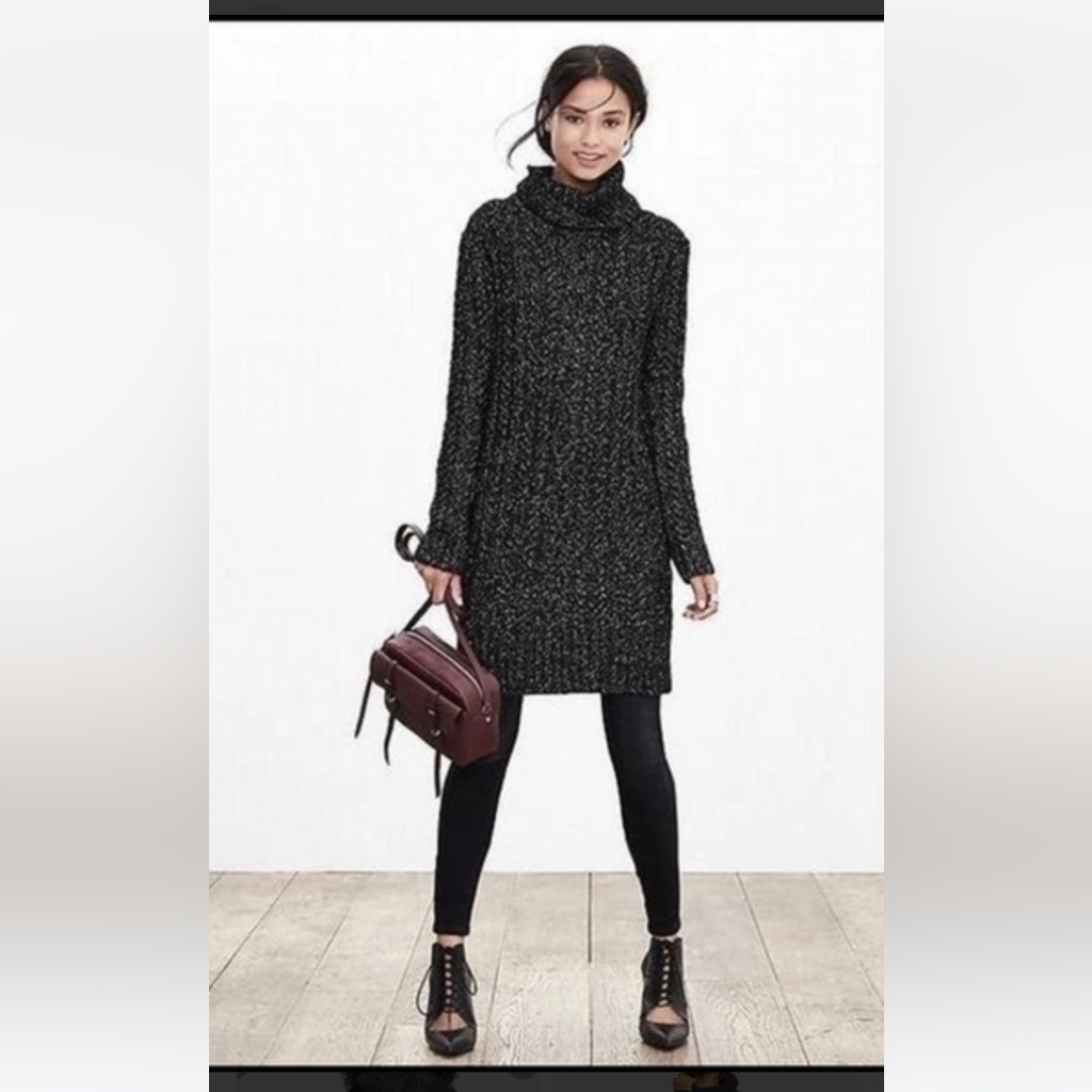 Banana Republic Heritage M Black Speckled Sweater Dress